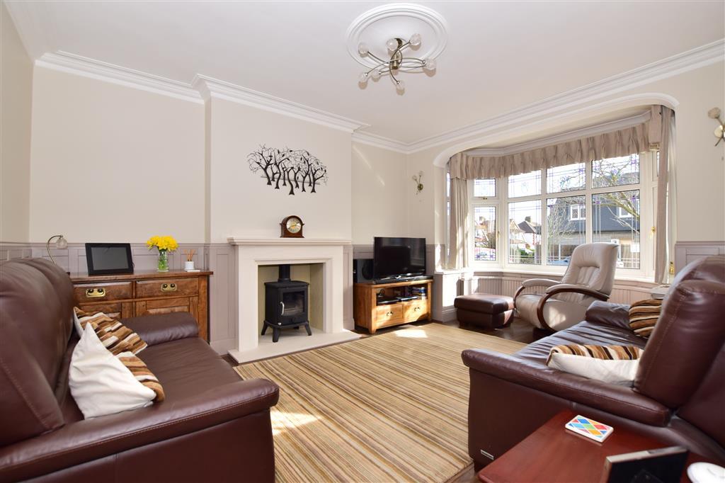 Park Drive, Upminster, Essex 5 bed semidetached house £800,000