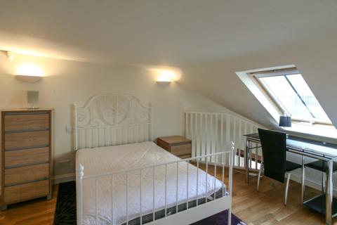 1 bedroom flat to rent, Drumsheugh Gardens, West End, Edinburgh, EH3