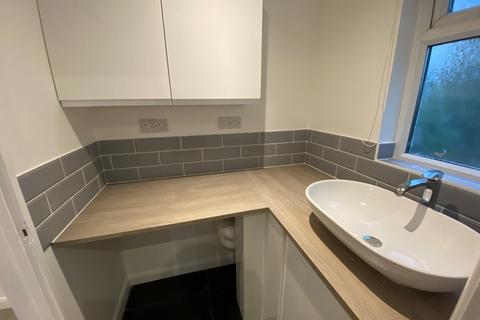 3 Borovere Lane, Alton, GU34 1PB