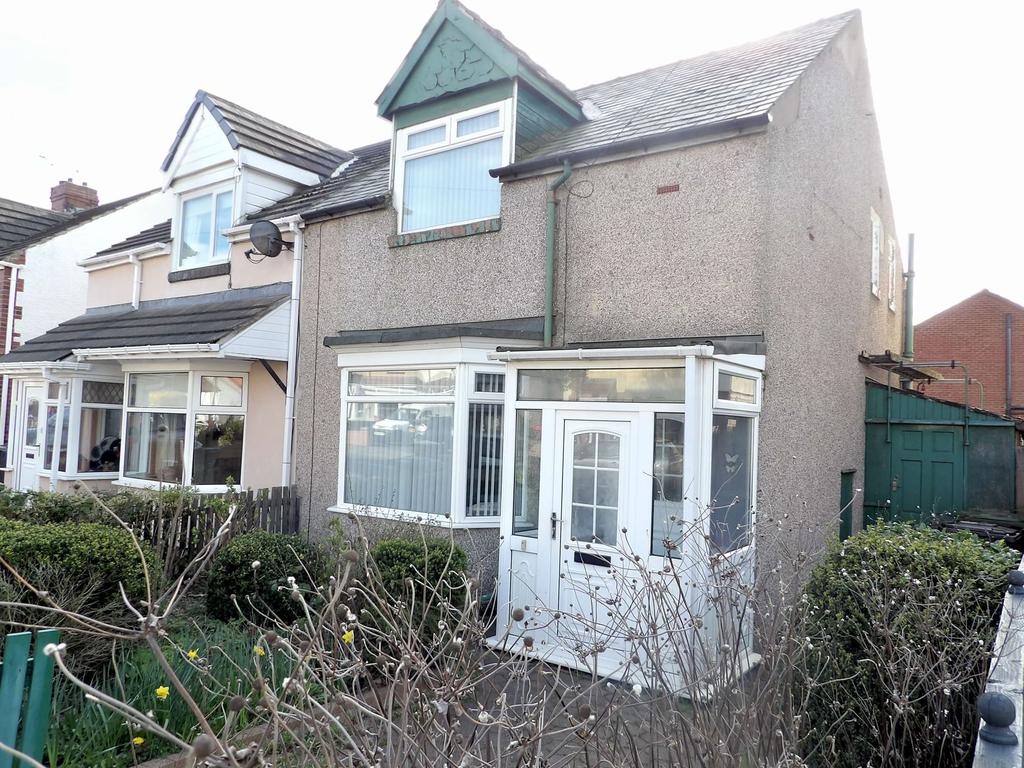 Harton Rise, Harton, South Shields, Tyne and Wear, NE34 6DY 2 bed semi