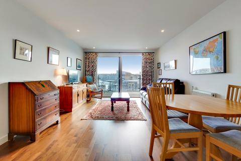 2 bedroom flat for sale, Knights Tower, 14 Wharf Street, Deptford, SE8