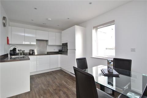 2 bedroom apartment to rent, Station View, Guildford, Surrey, GU1