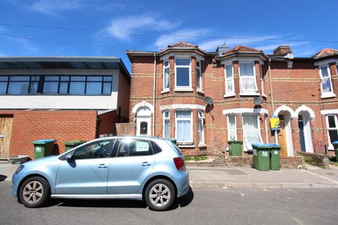 4 bedroom end of terrace house for sale, Livingstone Road, Southampton