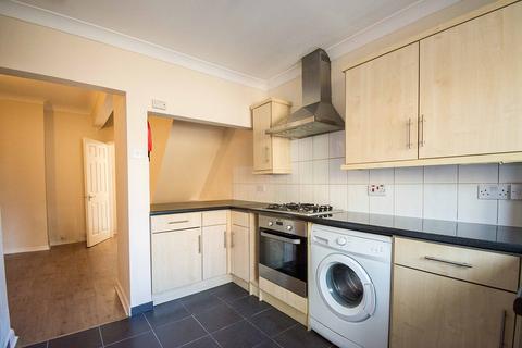 4 bedroom end of terrace house for sale, Livingstone Road, Southampton