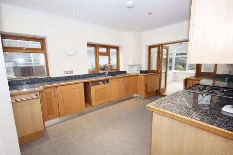 5 bedroom detached house to rent, CHRISTCHURCH TOWN CENTRE