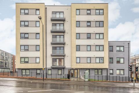 West Central,  Slough,  SL2