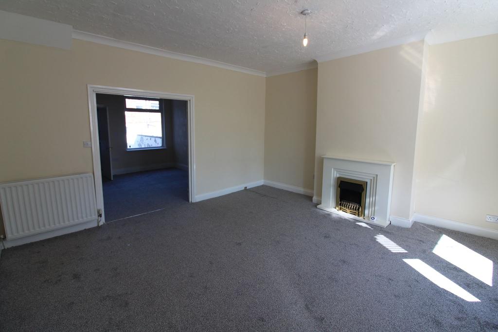 Ivy Terrace, Langley Park, Durham, DH7 3 bed terraced house £495 pcm