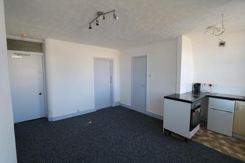 1 bedroom flat to rent, 1 bedroom First Floor Flat in Bognor Regis