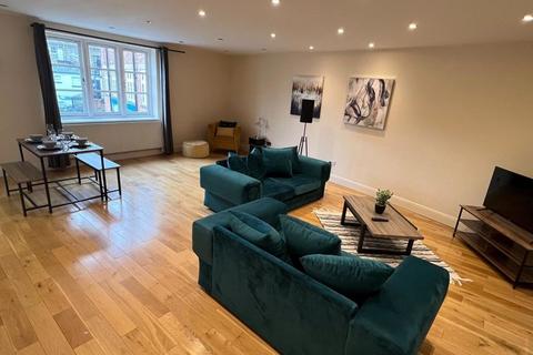 2 bedroom apartment to rent, Castle Gate Development, Town Centre, Bedford