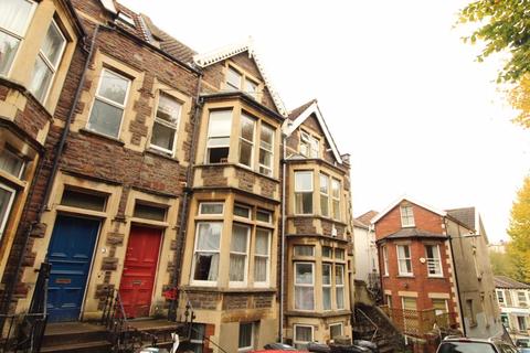 6 bedroom house to rent - Brookfield Road, student property, Bristol, BS6 5PW