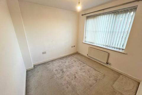 2 bedroom apartment to rent, Rylands Drive, Warrington