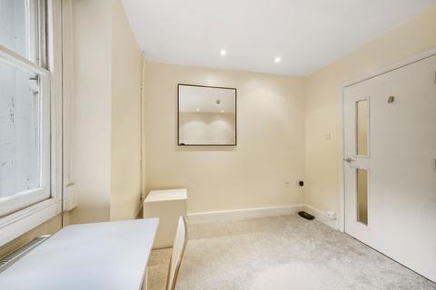Studio to rent - Inverness Terrace, Bayswater. W2
