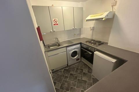 1 bedroom flat to rent, Caledonian Crescent, Dalry, Edinburgh, EH11