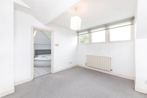 1 bedroom flat to rent, Belsize Square, Belsize Park, London