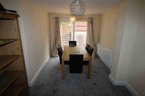 3 bedroom semi-detached house to rent, Overdown Road, Reading