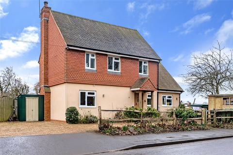 3 bedroom detached house for sale, Newark Lane, Ripley, Surrey, GU23