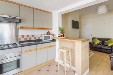 4 bedroom house share to rent, West Street, Wakefield, Hemsworth, Pontefract, WF9