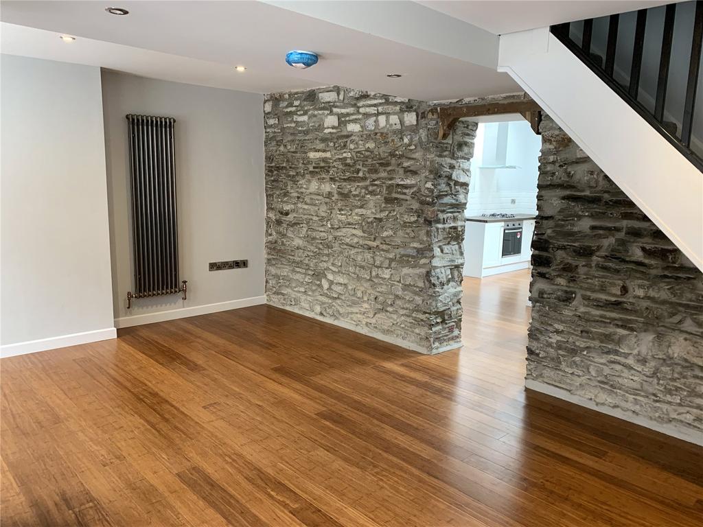 Cambrian Street, Aberystwyth, Ceredigion, SY23 2 bed terraced house £199,000