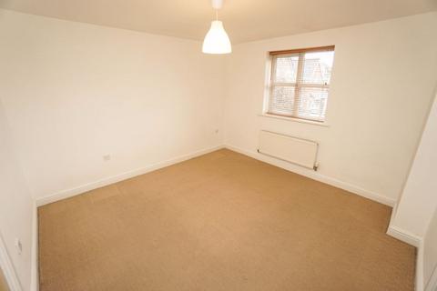 2 bedroom apartment to rent, Angelbank, Horwich