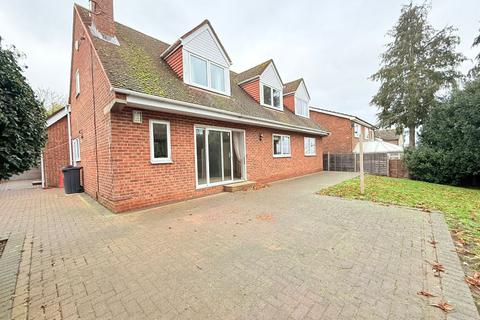 undefined, Cuffley, Potters Bar EN6