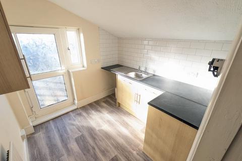 undefined, Heneage Road, Grimsby