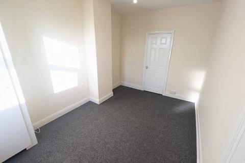 undefined, Heneage Road, Grimsby