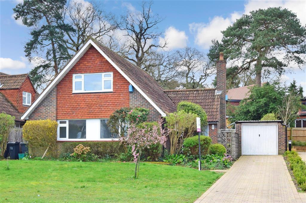 Shirley Church Road, Croydon, Surrey 4 bed detached house £700,000