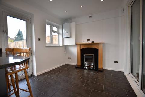 3 bedroom terraced house to rent, Clydesdale, London, EN3