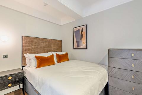 Studio to rent, Pelham Court SW3