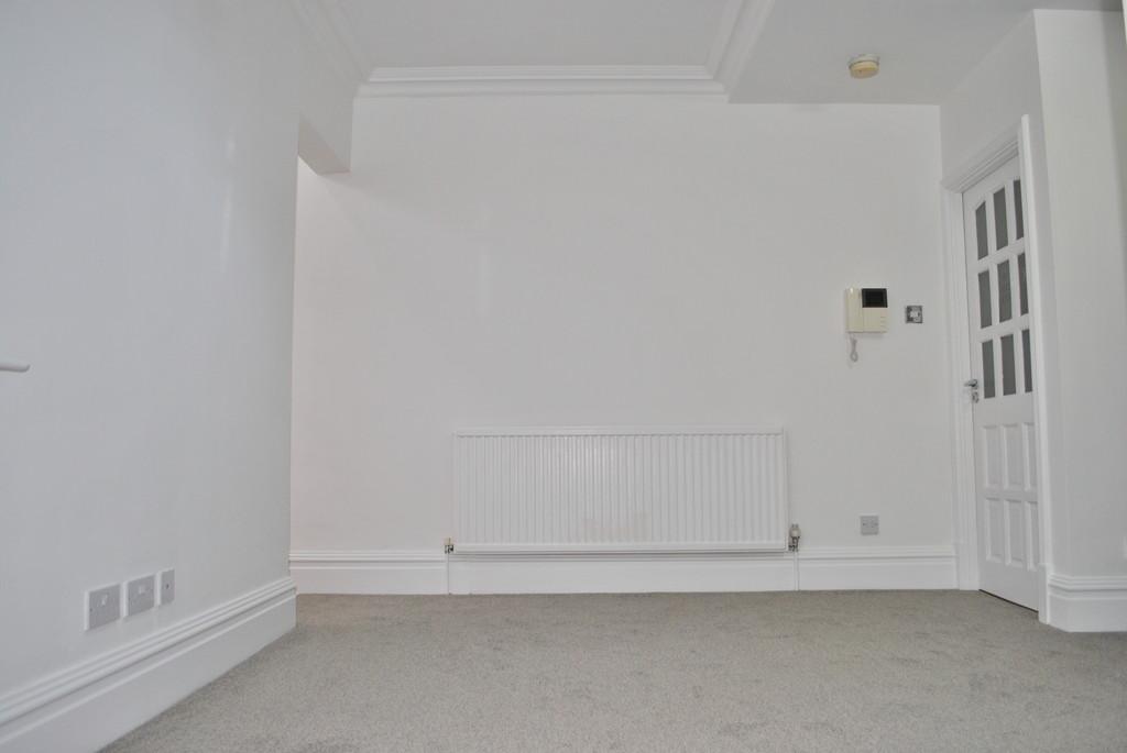 Front Door into Lounge
