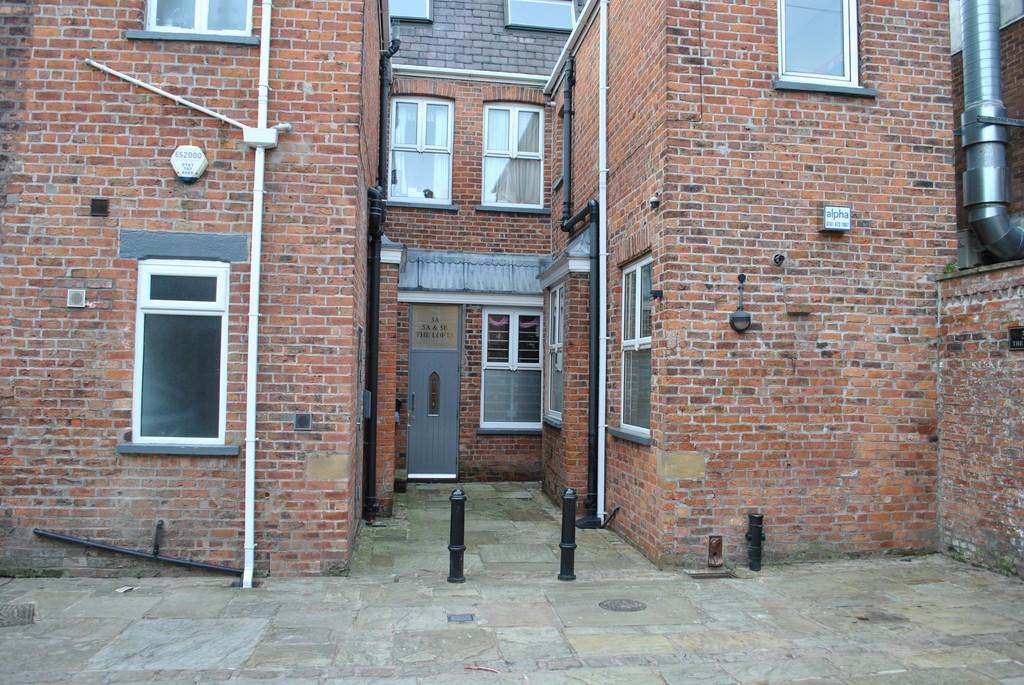 Entrance to the Apartments