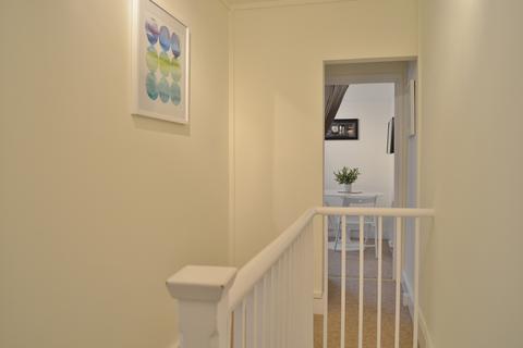 2 bedroom apartment to rent, Cross Street, Oxford, Oxfordshire