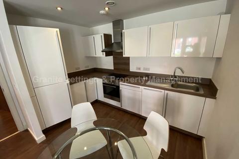 2 bedroom apartment to rent, ALTO, Sillavan Way, Salford, M3 6GA