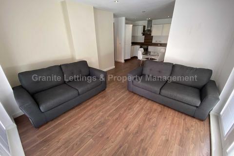 2 bedroom apartment to rent, ALTO, Sillavan Way, Salford, M3 6GA