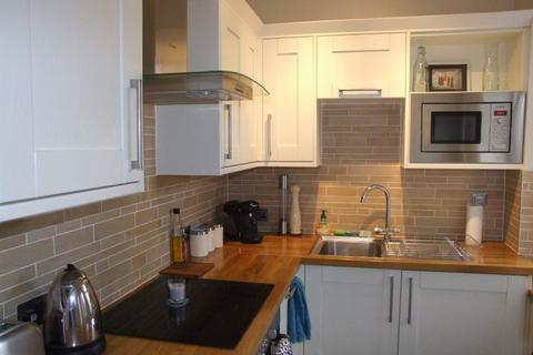 2 bedroom flat to rent, Hosefield Avenue, Midstocket, Aberdeen, AB15