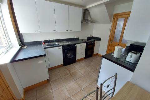 2 bedroom terraced house to rent, Slessor Drive, Kincorth, Aberdeen, AB12