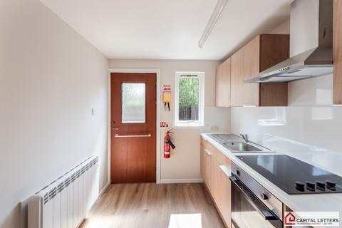 4 bedroom terraced house to rent, Rosebery Terrace, Stirling FK8