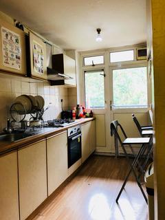 1 bedroom in a flat share to rent, Solander Gardens,  London, E1