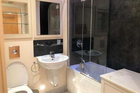 2 bedroom flat to rent, 41 Millharbour, E14