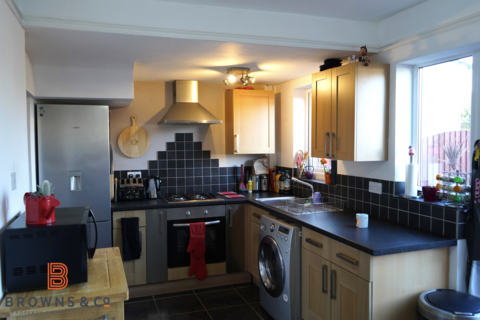 6 Brian Avenue, Wirral, CH61 3UX