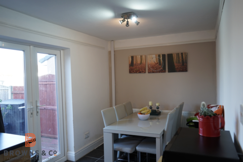 6 Brian Avenue, Wirral, CH61 3UX