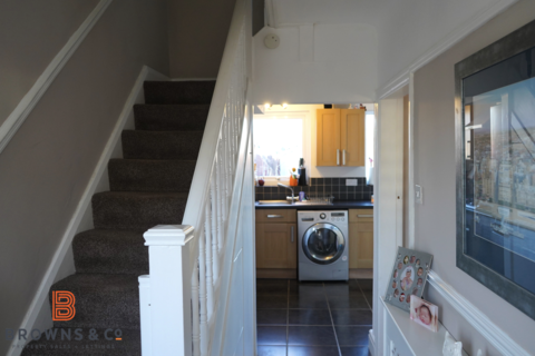 6 Brian Avenue, Wirral, CH61 3UX
