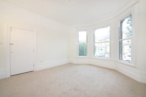 1 bedroom apartment to rent, Devonshire Road, Forest Hill, SE23