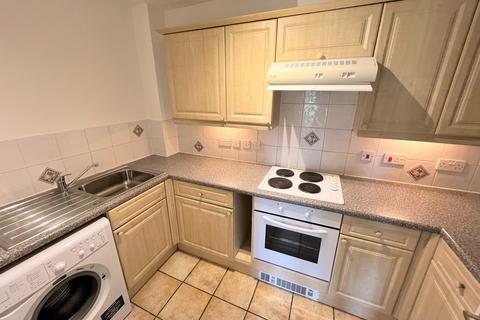 1 bedroom apartment to rent, Regent Court, Basingstoke RG21