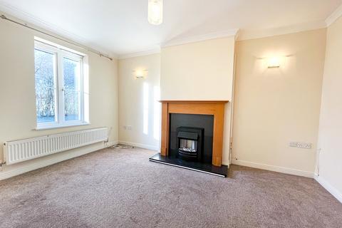 3 bedroom semi-detached house to rent, Lilac Way, Carterton, Oxfordshire, OX18