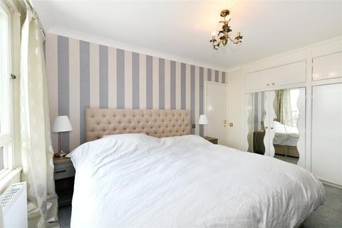 1 bedroom apartment to rent, The Water Gardens, Hyde Park, W2