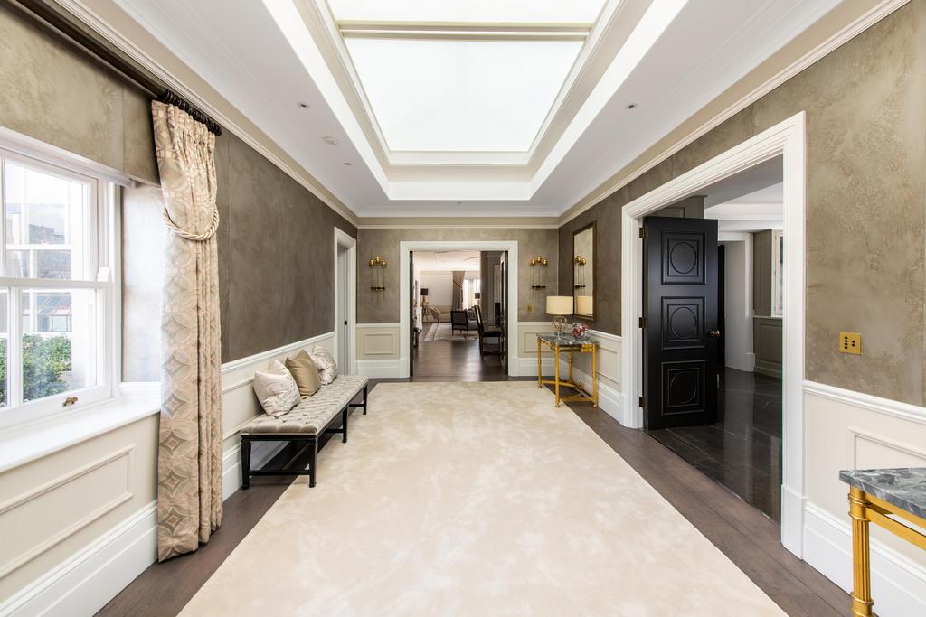 Connaught Place, Hyde Park, London, W2. 5 bed penthouse for sale £