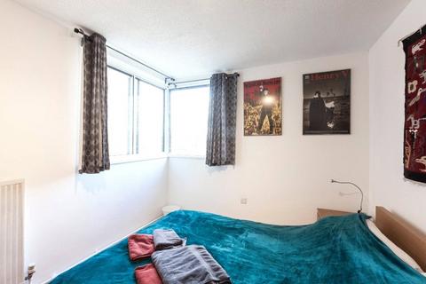 1 bedroom flat to rent, Falcon Point, Hopton Street, Tower Bridge, London