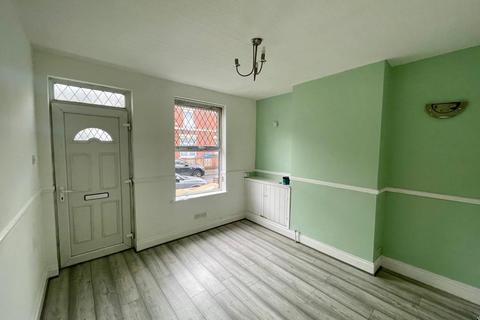 2 bedroom terraced house to rent, Crewe Street, Derby DE23