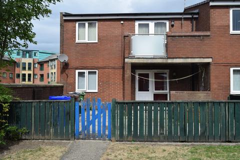 1 bedroom flat to rent, Stockport Road,  Manchester, M12